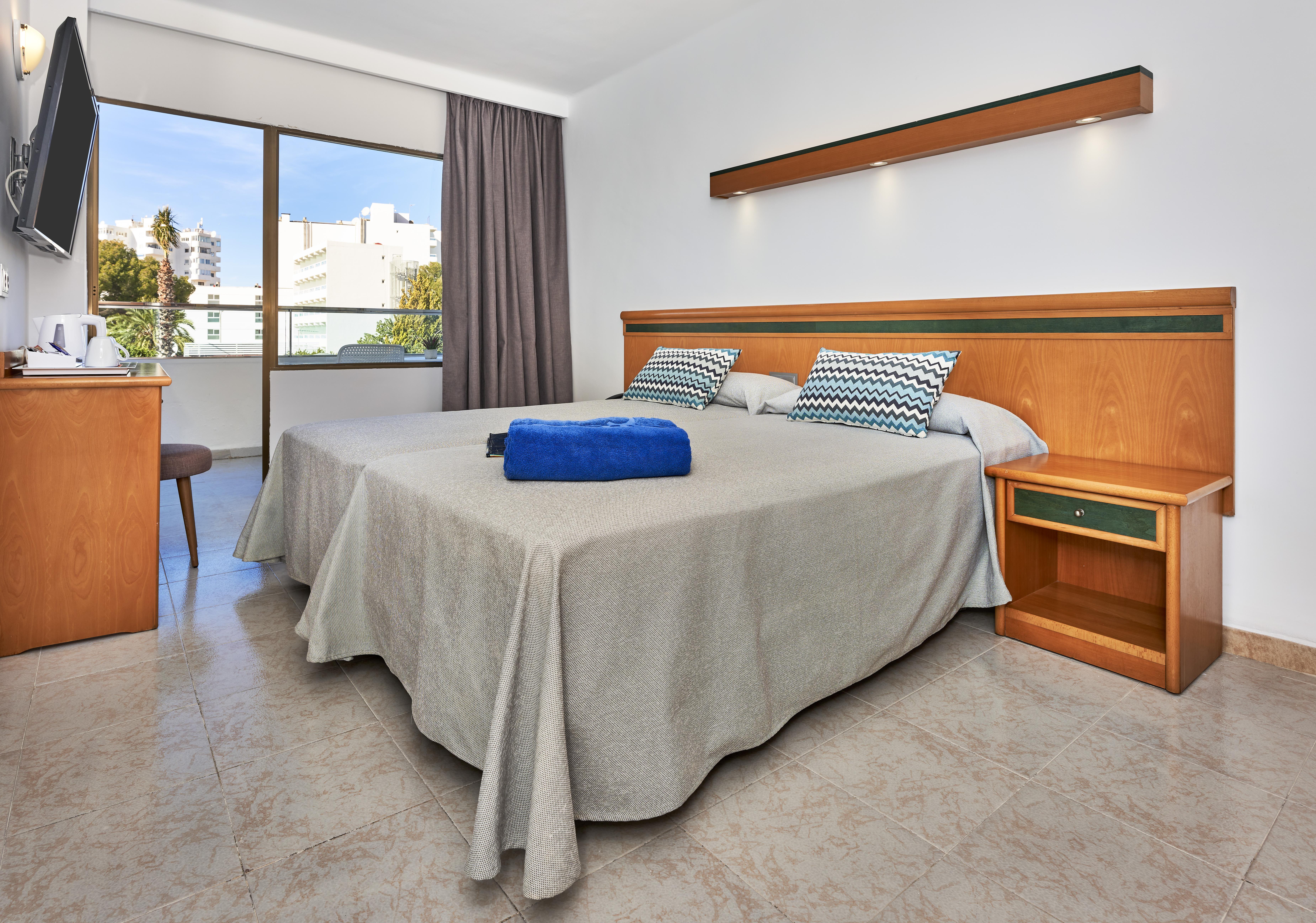 Globales Torrenova (Adults Only) Hotel Magaluf  Exterior photo
