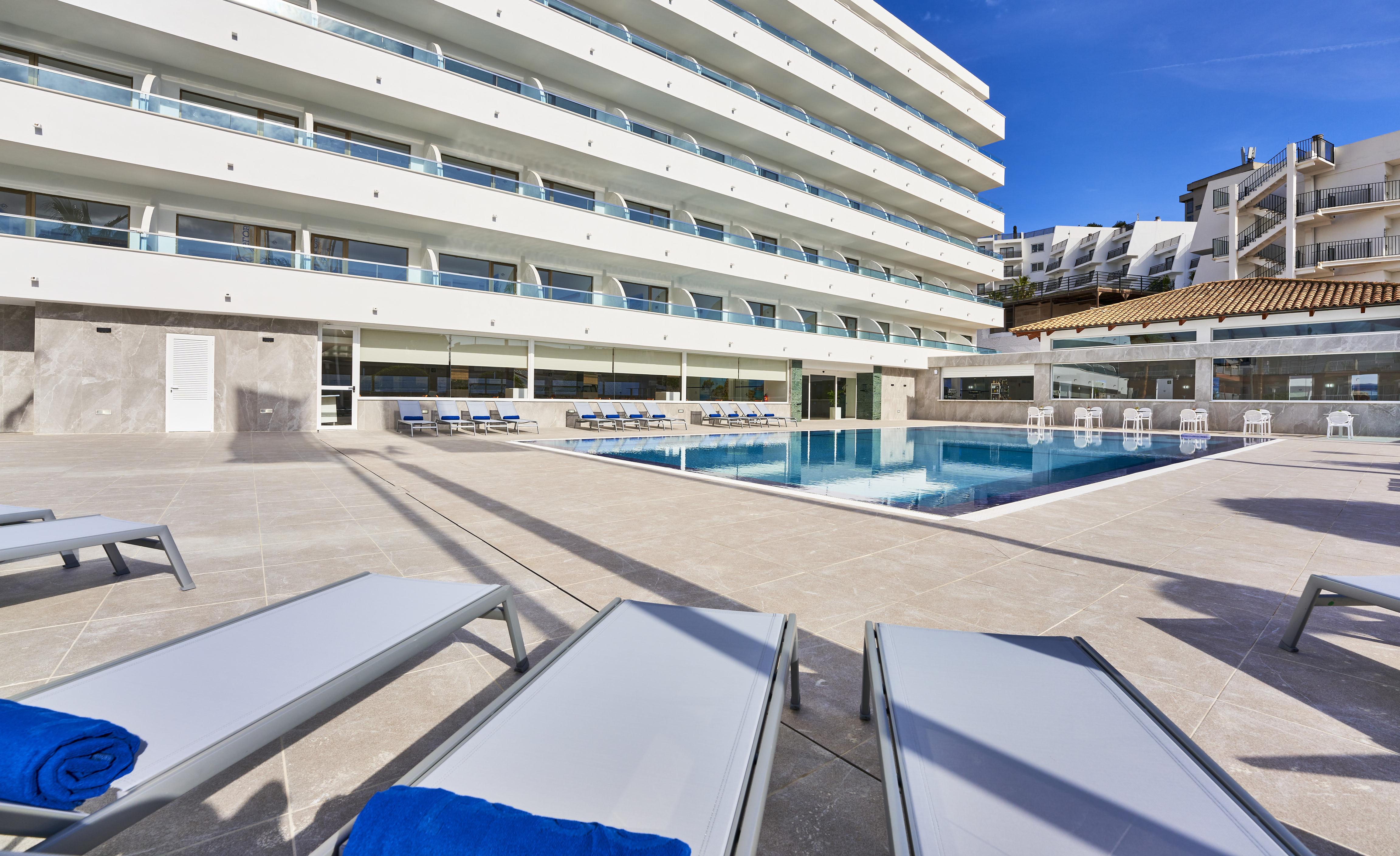 Globales Torrenova (Adults Only) Hotel Magaluf  Exterior photo